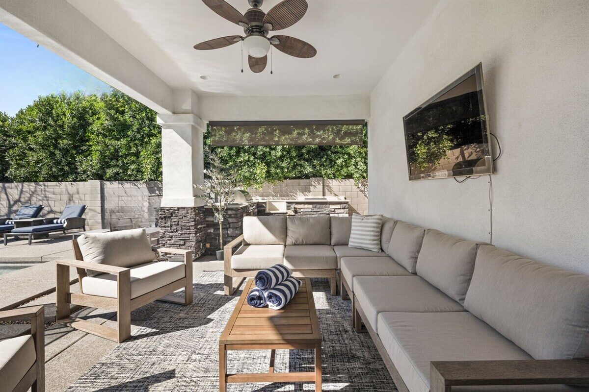 The poolside cabana lounge at The Grove, Phoenix
